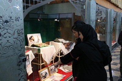 The ritual of dusting and perfuming the martyrs’ tombs and a visit to the museum of Holy Defense